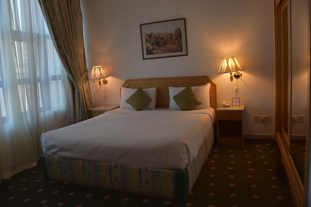 כוויית Al Bastaki International Hotel מראה חיצוני תמונה